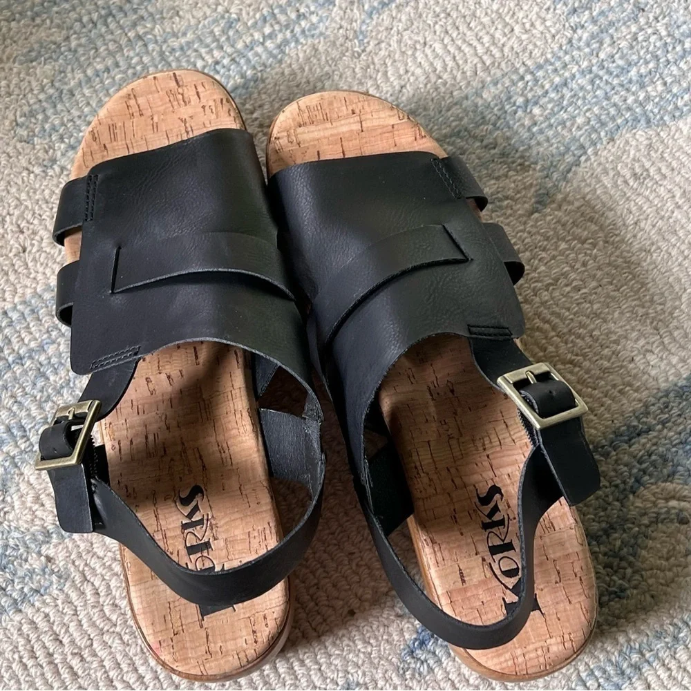 KORKS STRAPPY WOODEN PLATFORM CHUNKY SANDALS SIZE 9 BLACK - Picture 5 of 9